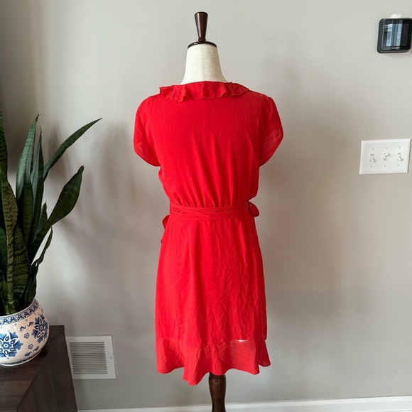 Aritzia Sunday Best Ruffle Hem Double Lined Wrap Dress - Picture 6 of 9
